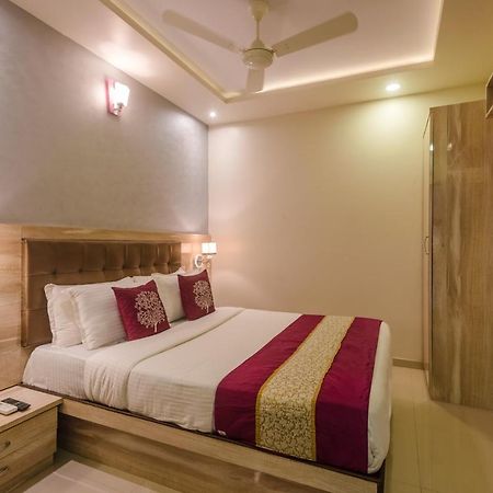Hygienic Hotel Liberty Plaza Mumbai Ngoại thất bức ảnh