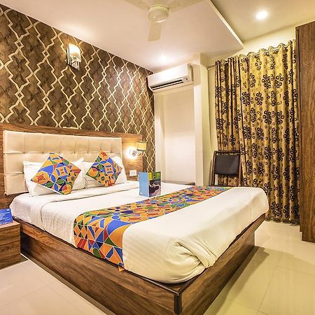 Hygienic Hotel Liberty Plaza Mumbai Ngoại thất bức ảnh