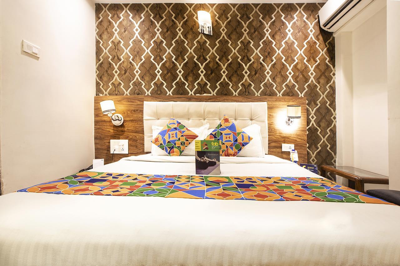 Hygienic Hotel Liberty Plaza Mumbai Ngoại thất bức ảnh
